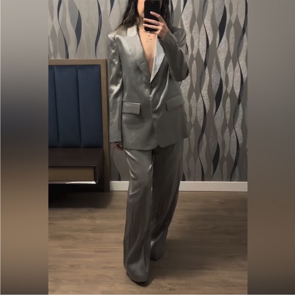 ZARA 2 PIECES MATCHING SET METALLIC JACKET AND METALLIC PANTS - Picture 13 of 16